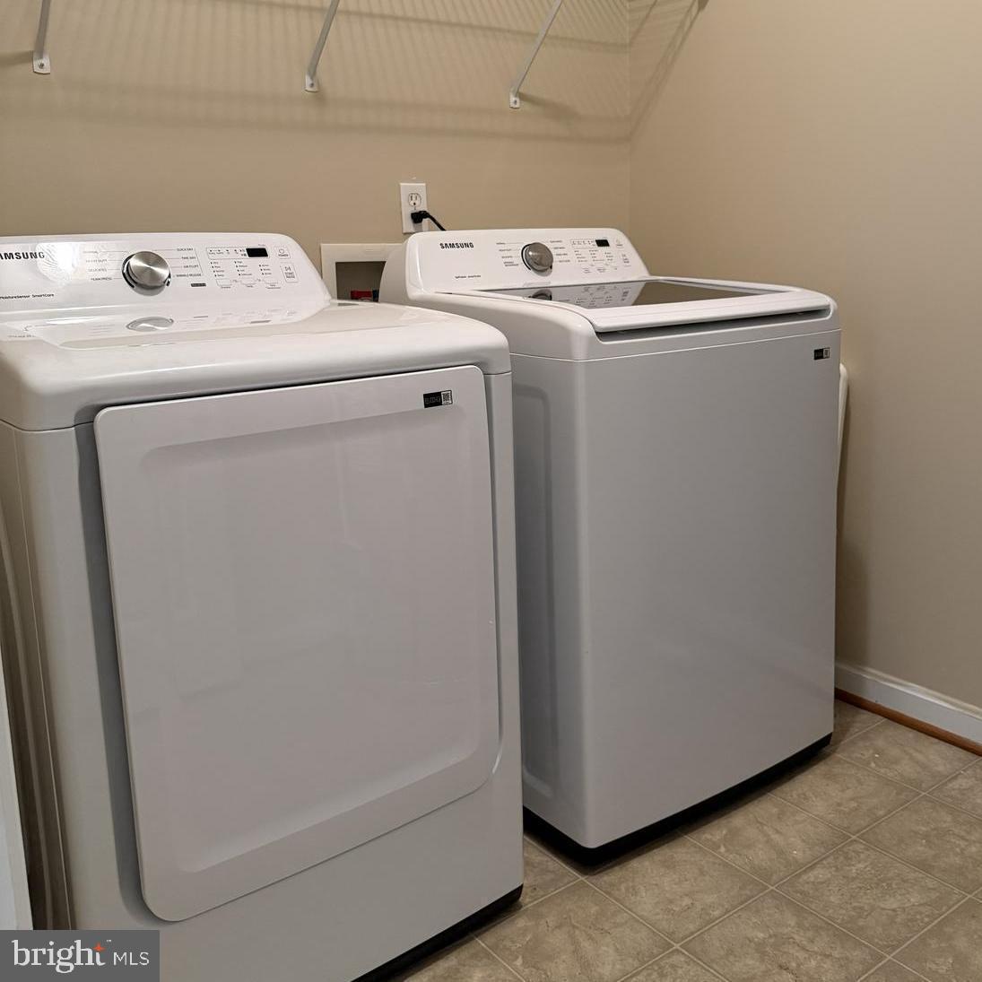 6765 Hampton Bay Ln Property Photo 17