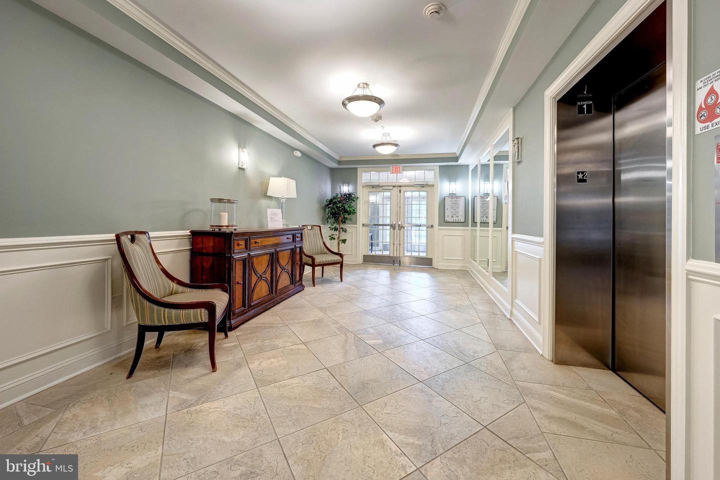 15110 Heather Mill Lane #307 Property Photo 5