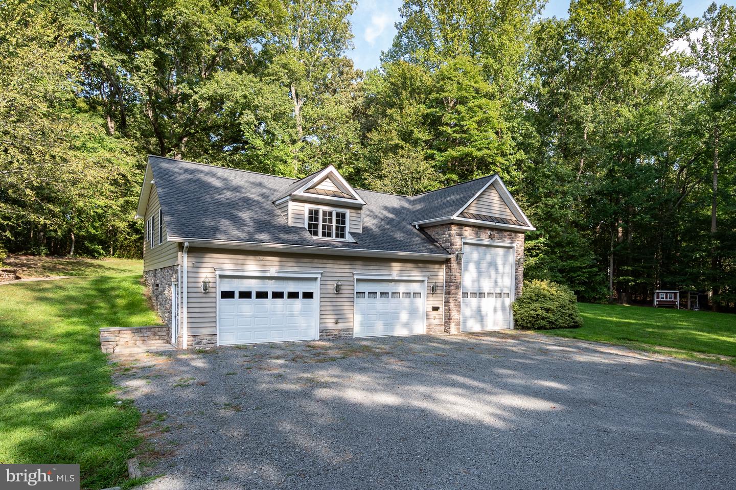 7040 Hoadly Rd Property Photo 97