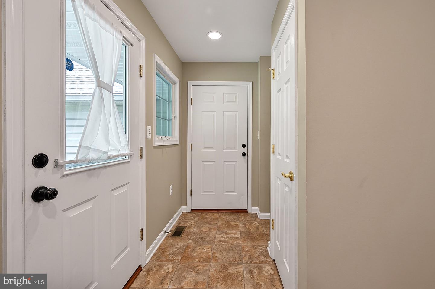7040 Hoadly Rd Property Photo 116