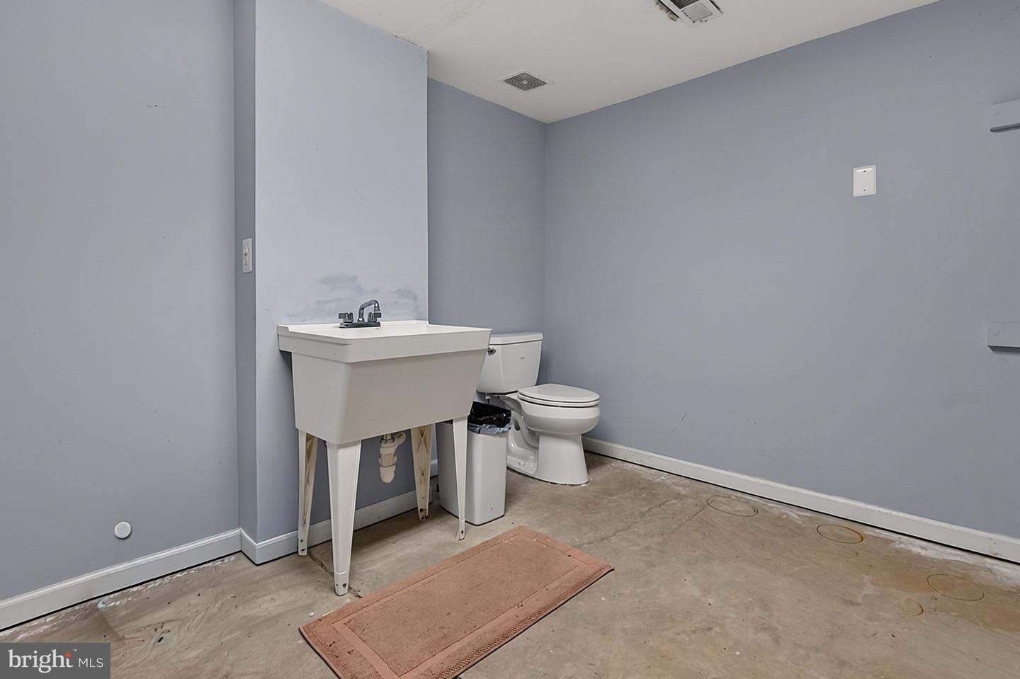 7040 Hoadly Rd Property Photo 124