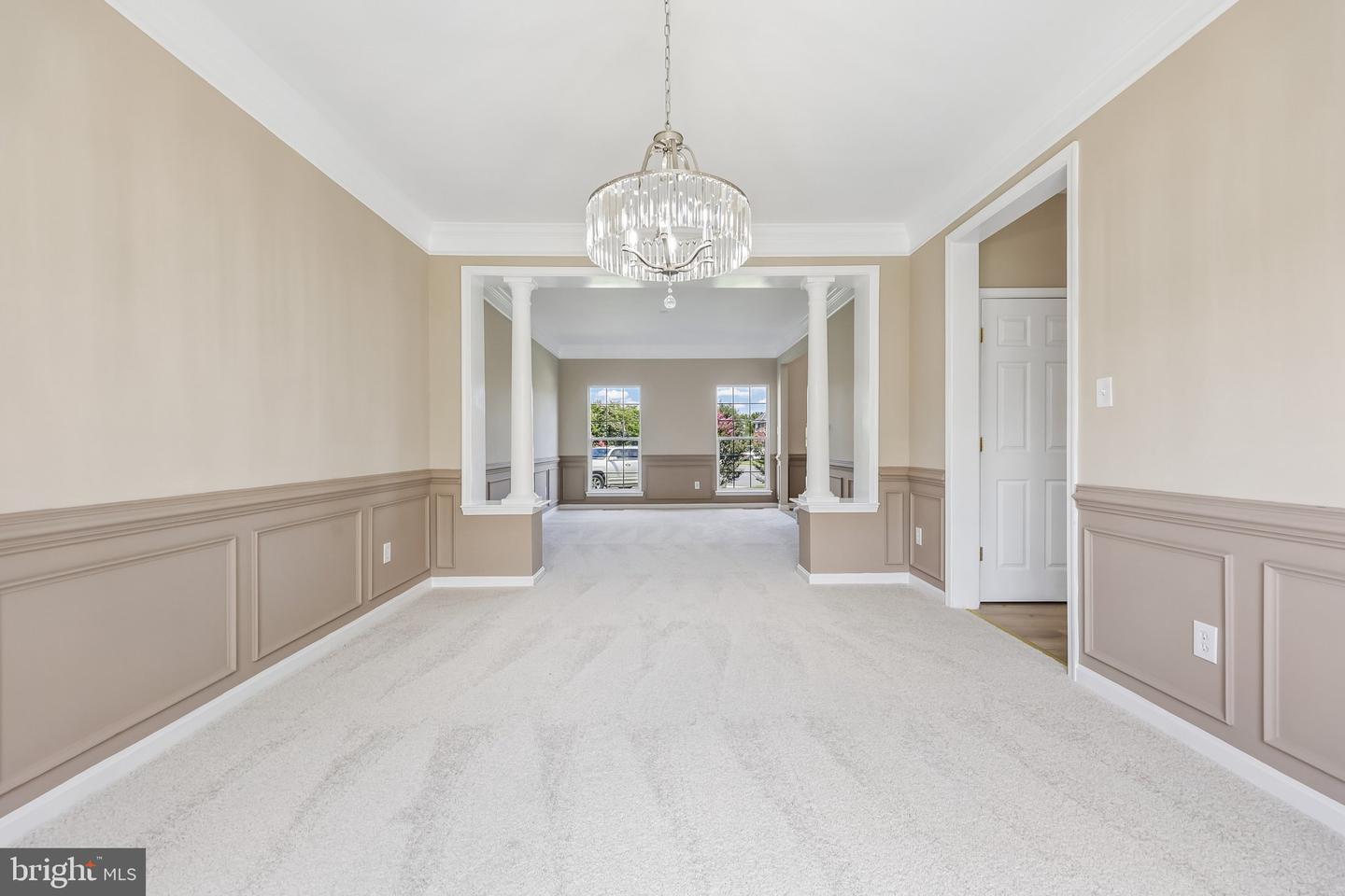 8510 Lanier Overlook Ct Property Photo 8