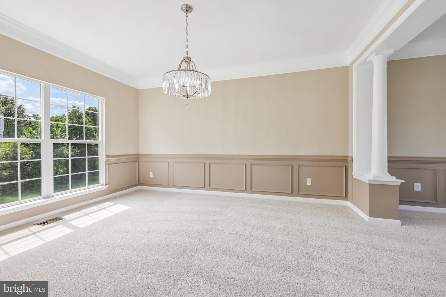 8510 Lanier Overlook Ct Property Photo 9