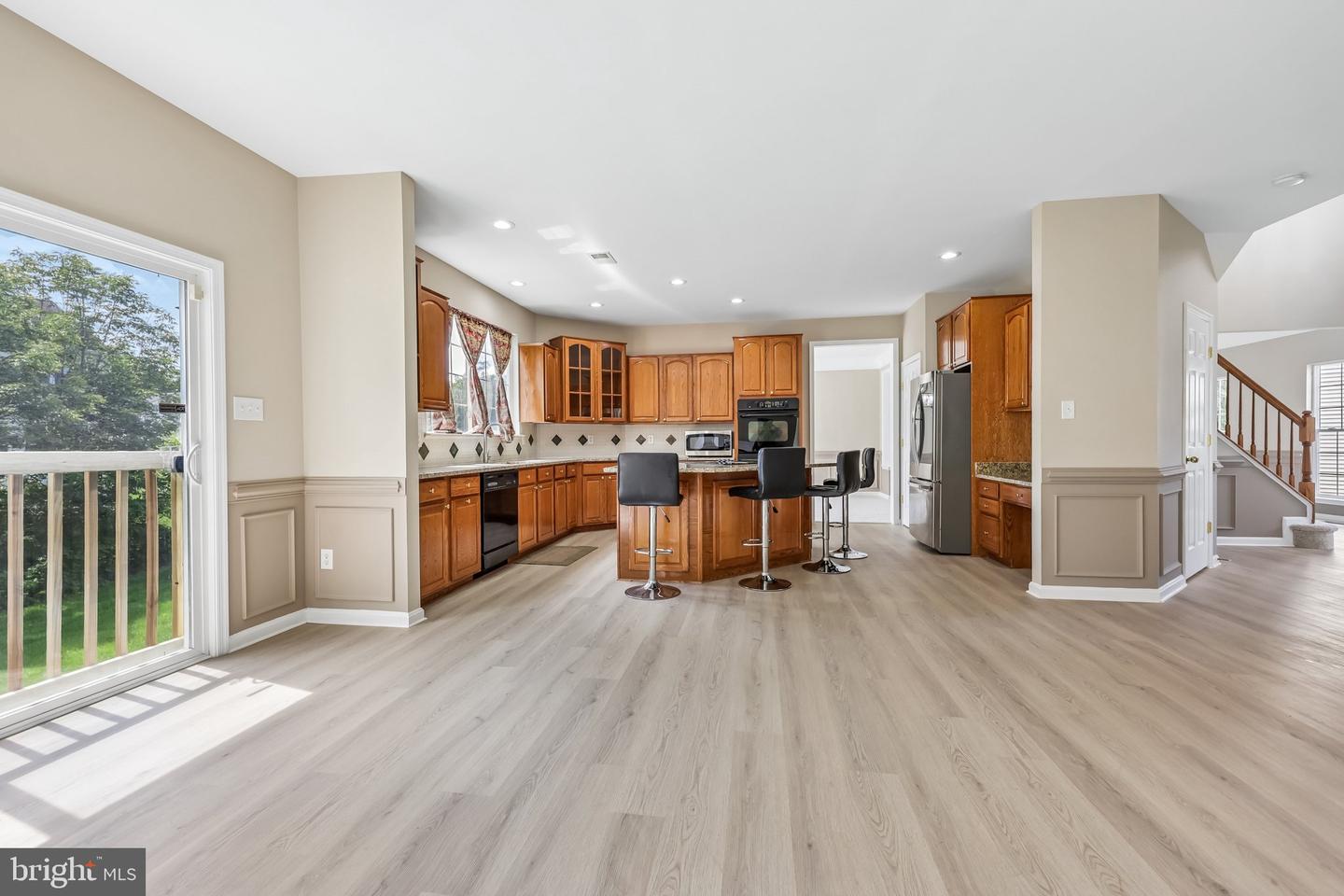 8510 Lanier Overlook Ct Property Photo 10