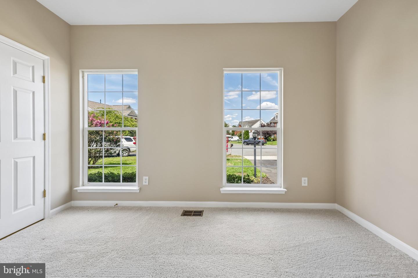 8510 Lanier Overlook Ct Property Photo 16