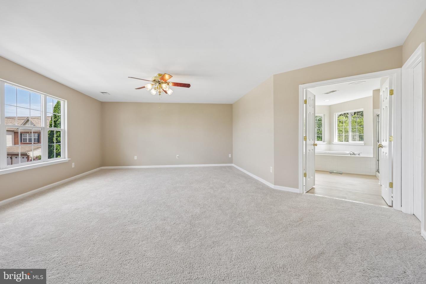 8510 Lanier Overlook Ct Property Photo 23