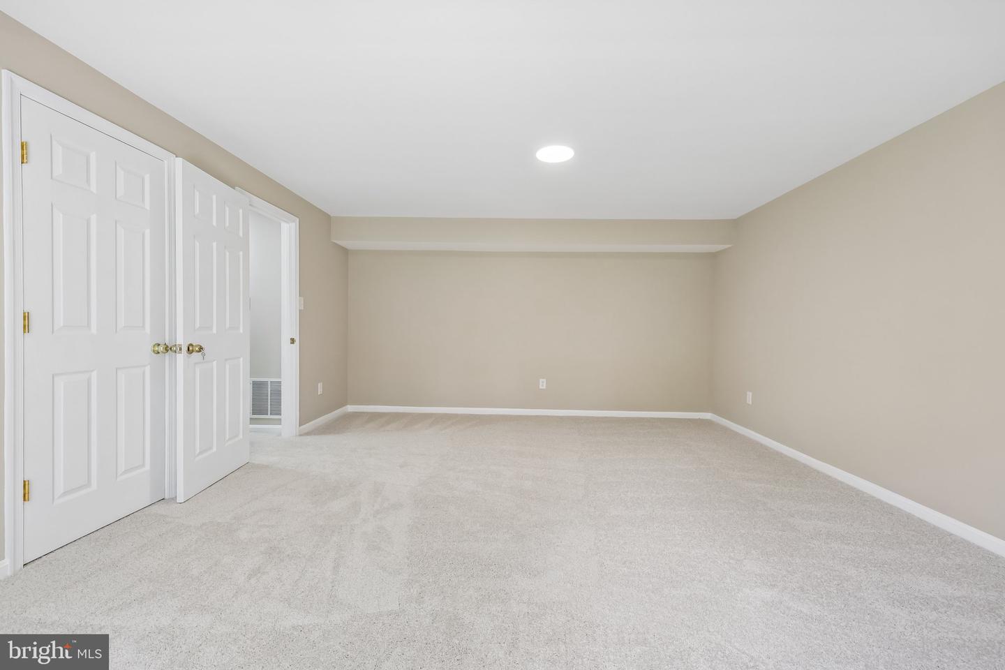 8510 Lanier Overlook Ct Property Photo 42