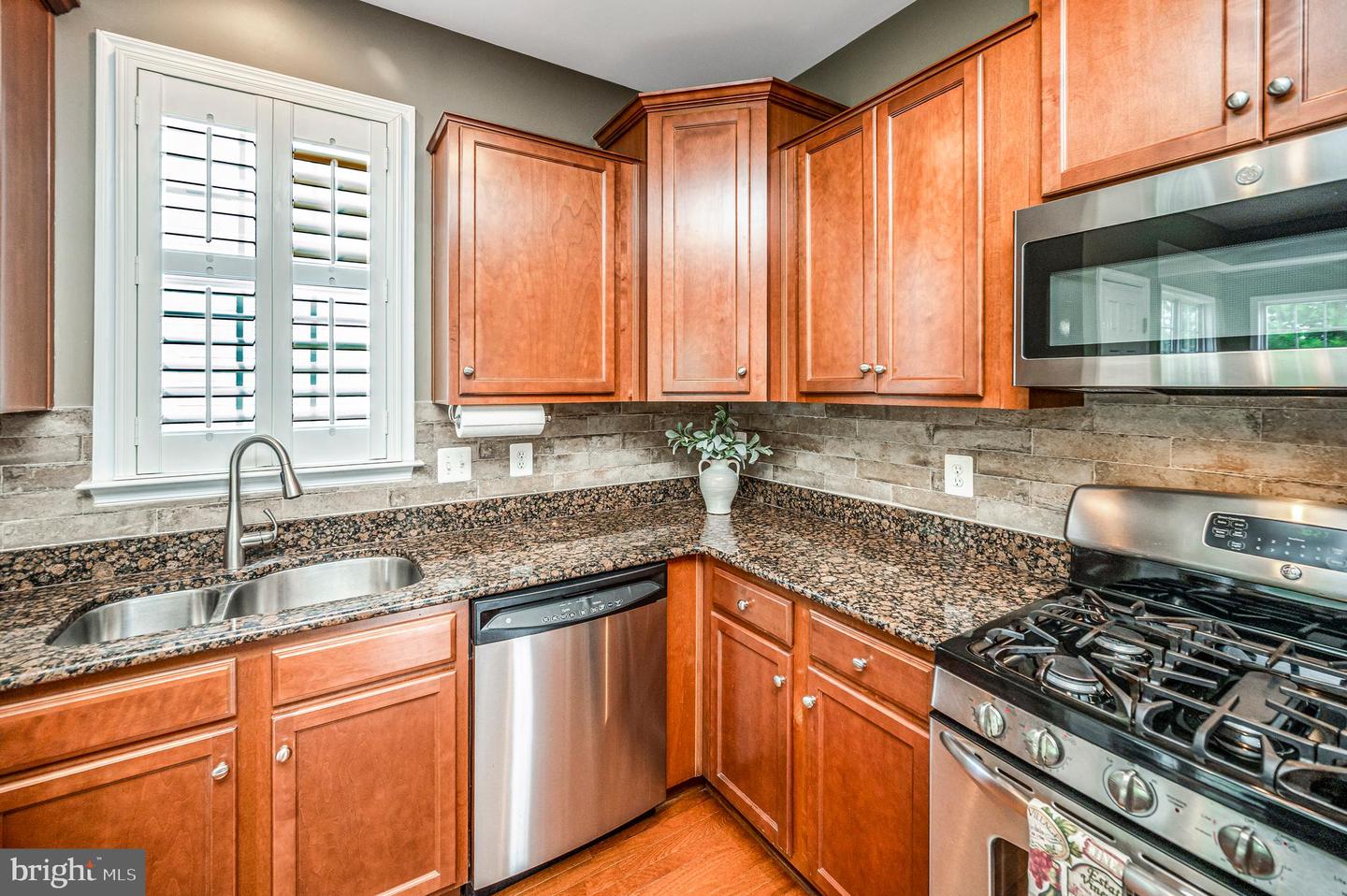 15217 Santander Dr Property Photo 22