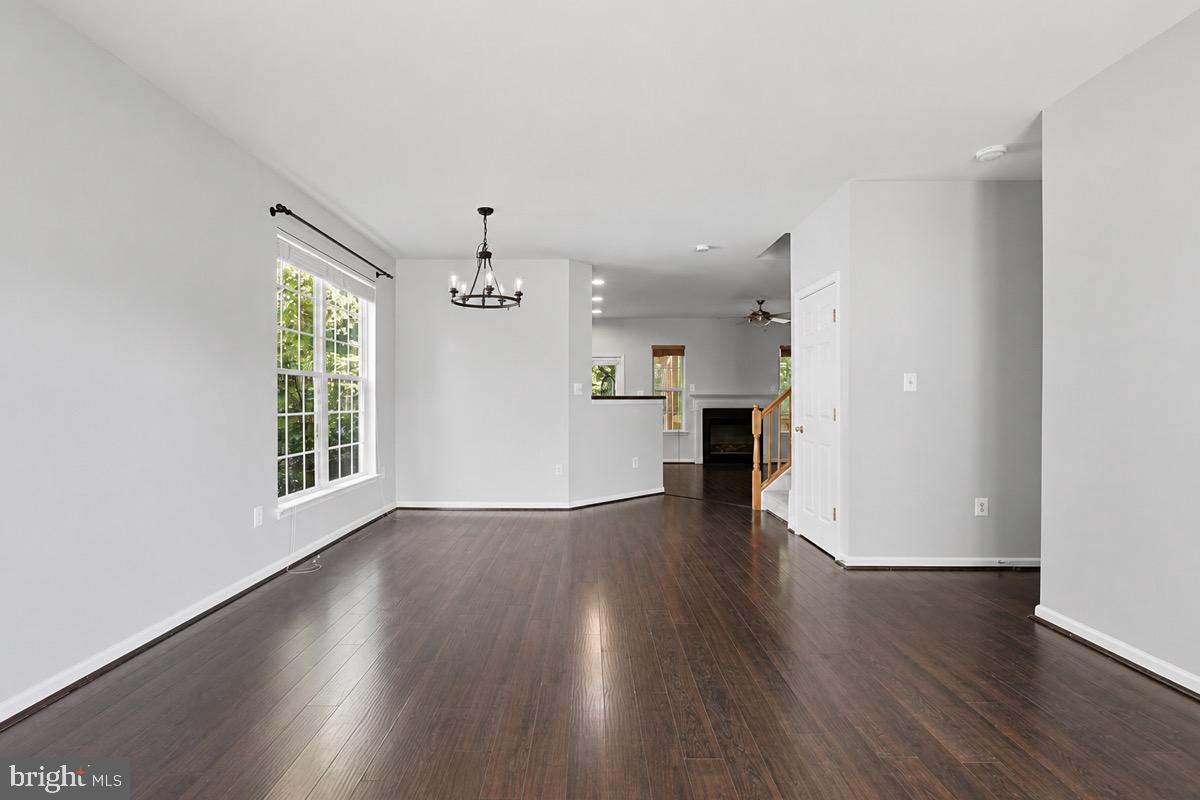 15539 Miller School Pl Property Photo 7