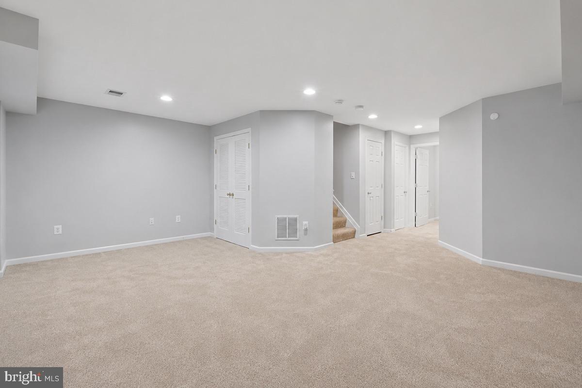 15539 Miller School Pl Property Photo 22