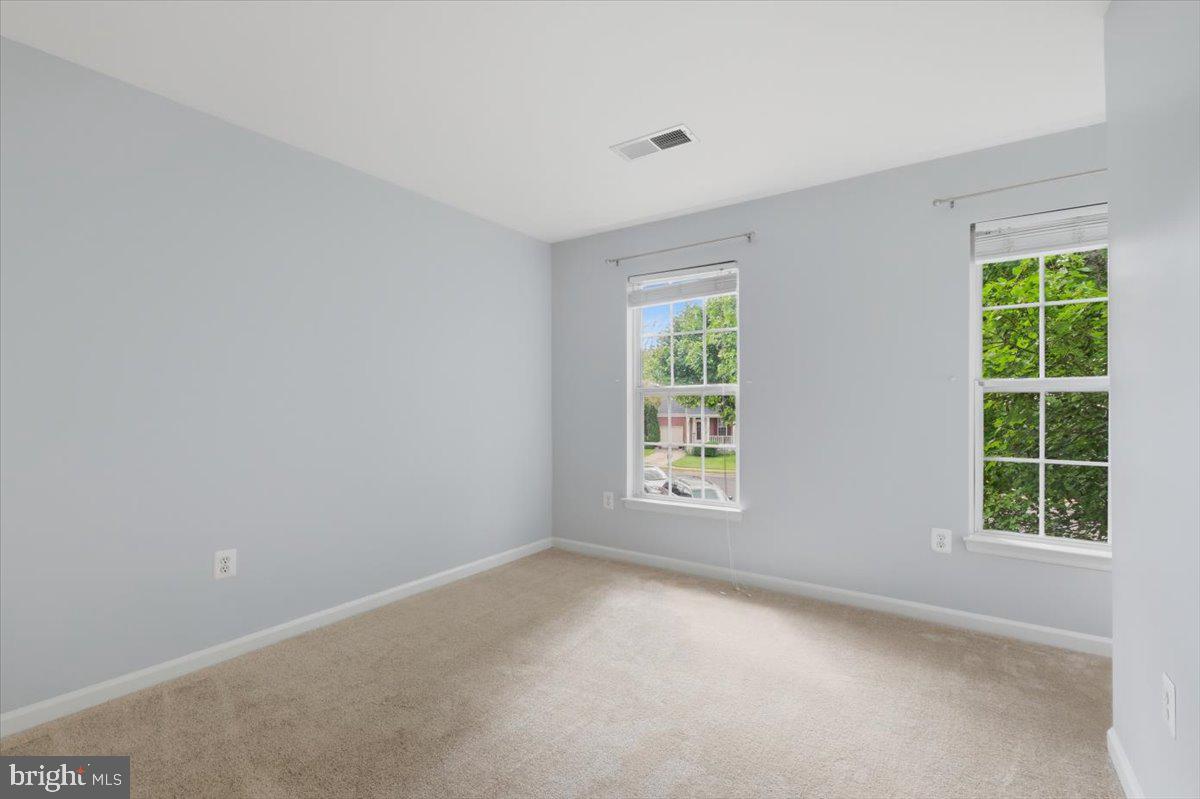 15539 Miller School Pl Property Photo 23