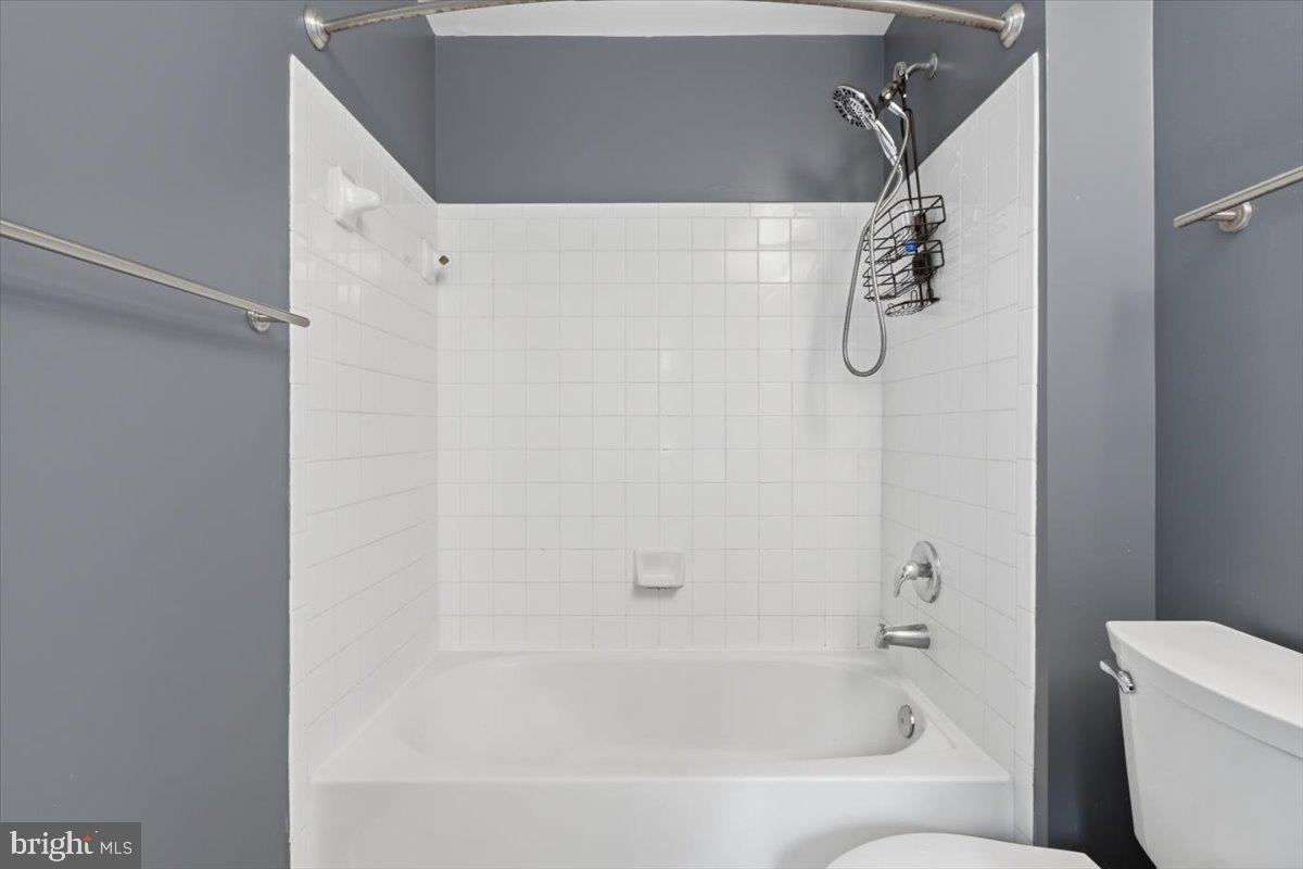 15539 Miller School Pl Property Photo 31
