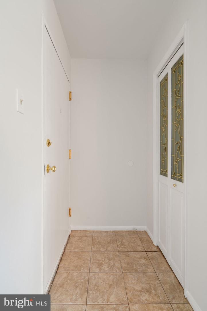 12654 Dara Dr #203 Property Photo 3