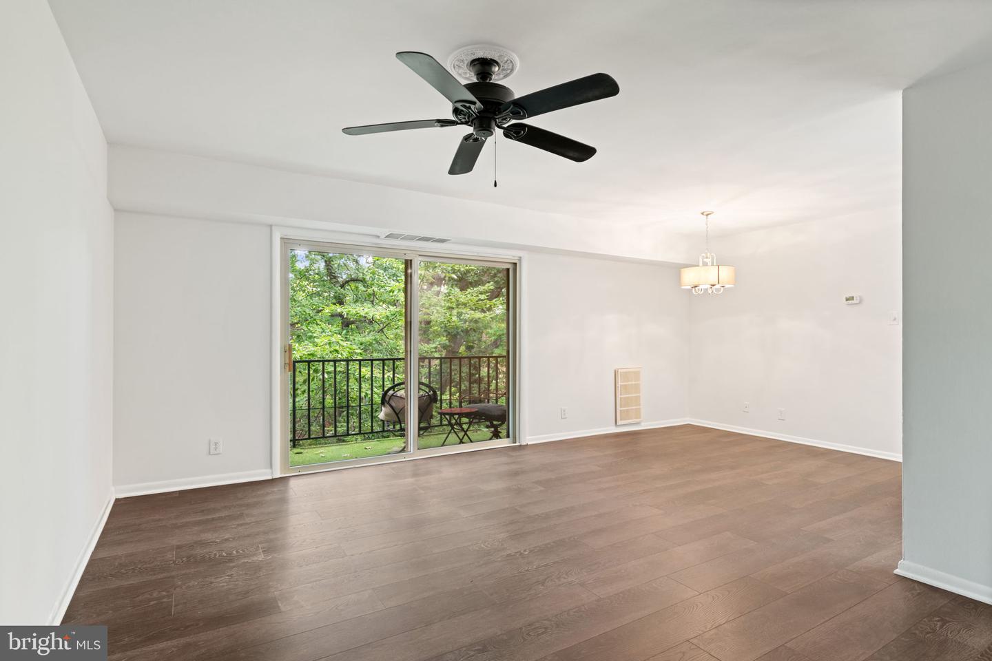 12654 Dara Dr #203 Property Photo 7