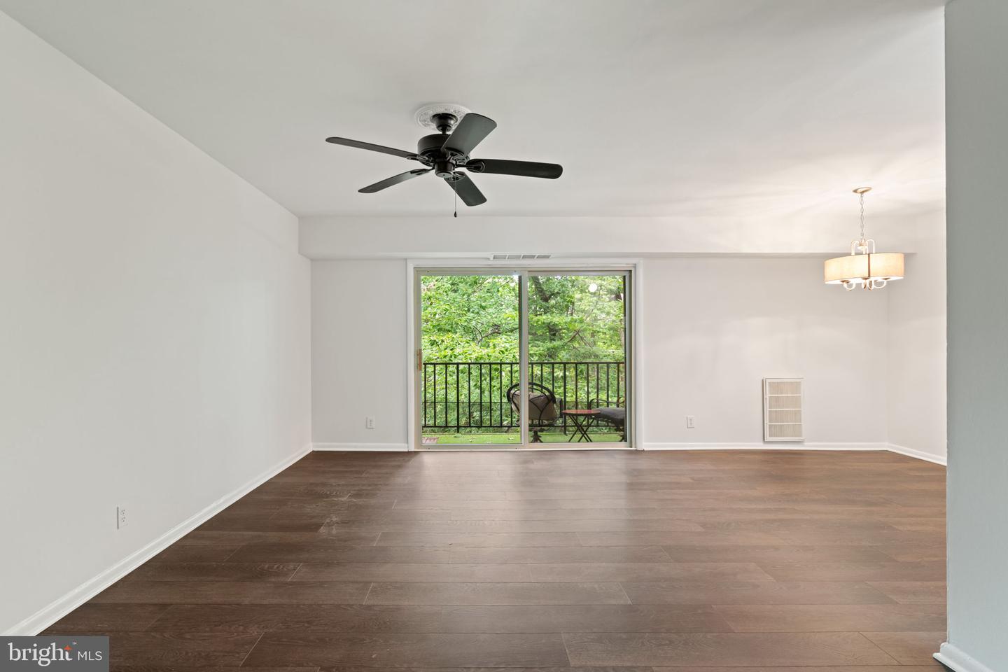 12654 Dara Dr #203 Property Photo 8