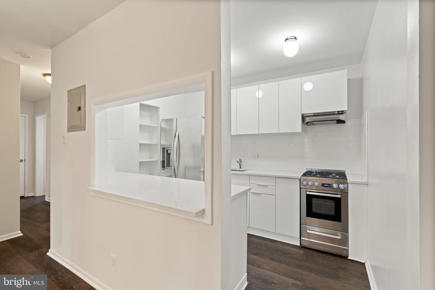 12654 Dara Dr #203 Property Photo 9