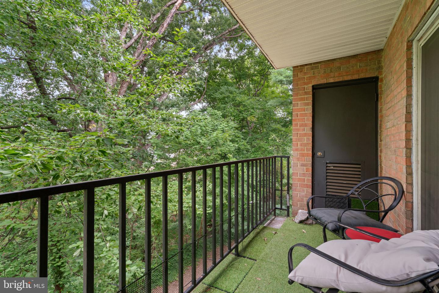 12654 Dara Dr #203 Property Photo 24