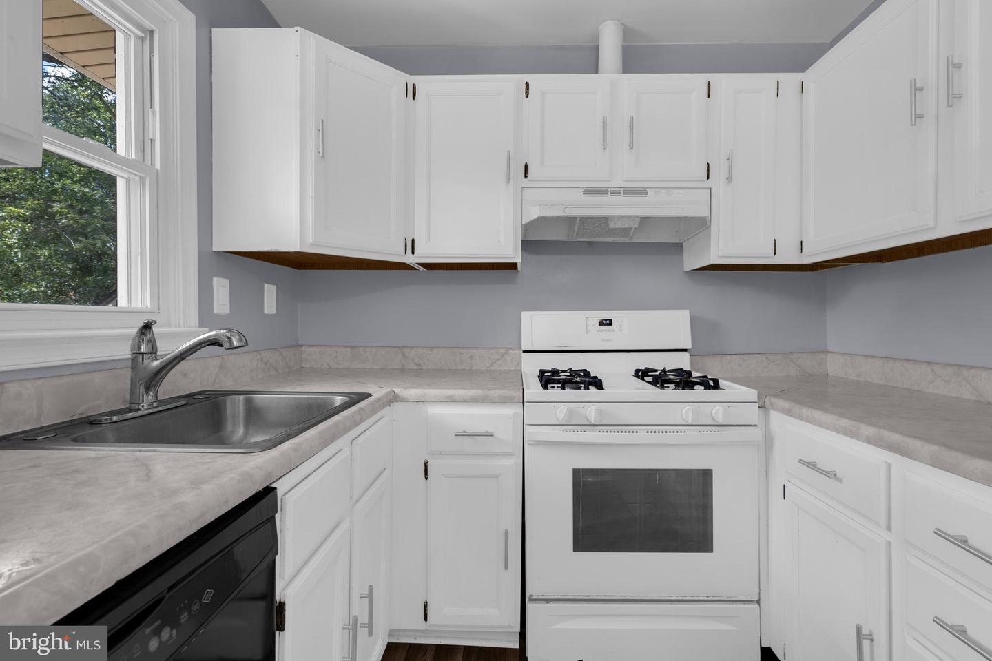 10109 Lomond Dr Property Photo 25