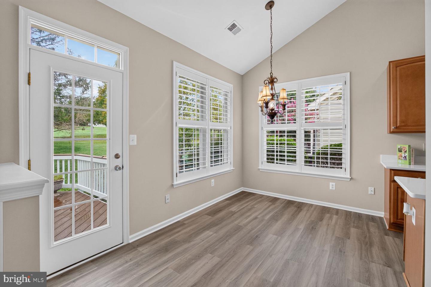 13039 Triple Crown Loop Property Photo 10