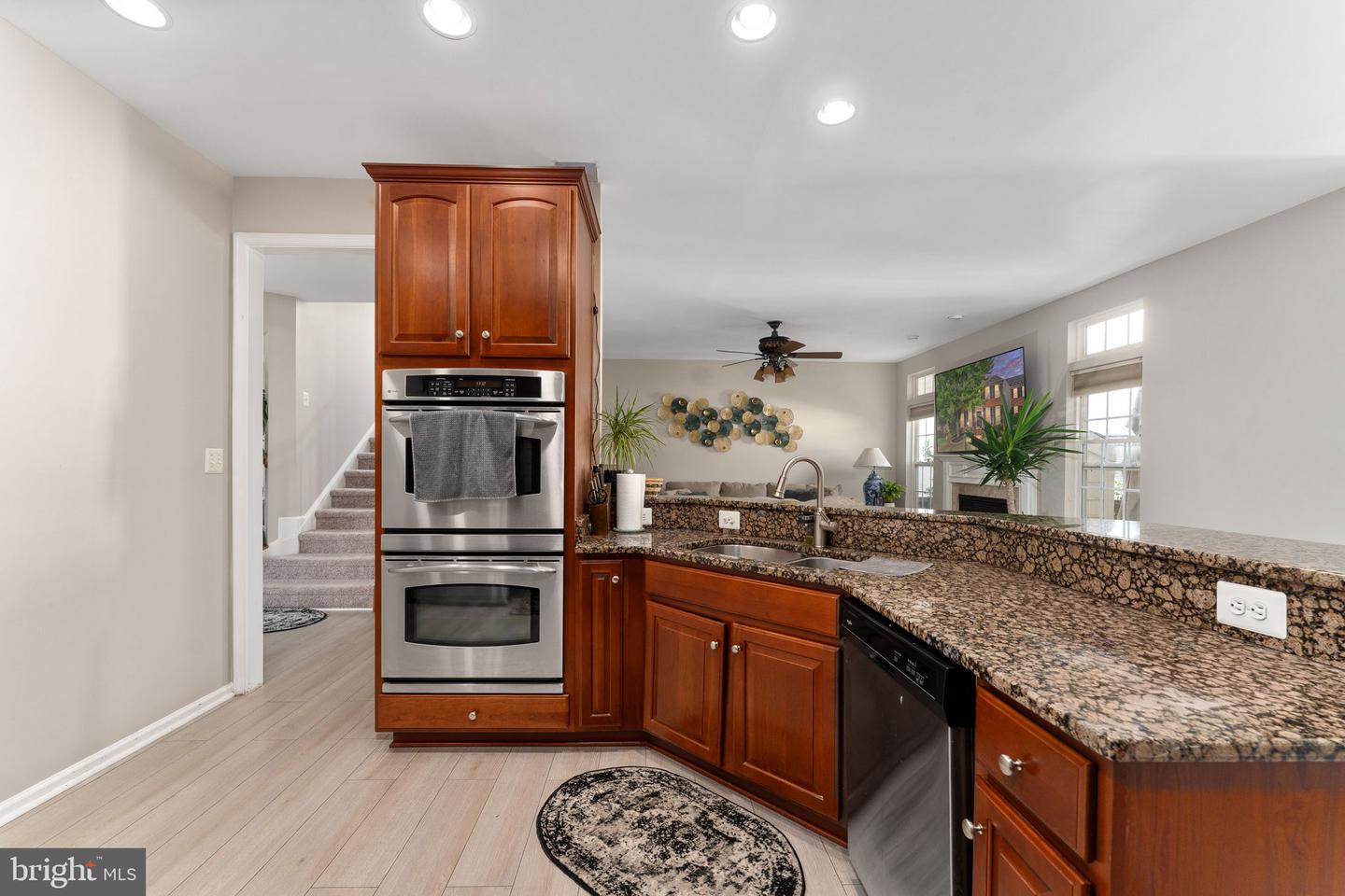 16316 Admeasure Cir Property Photo 4