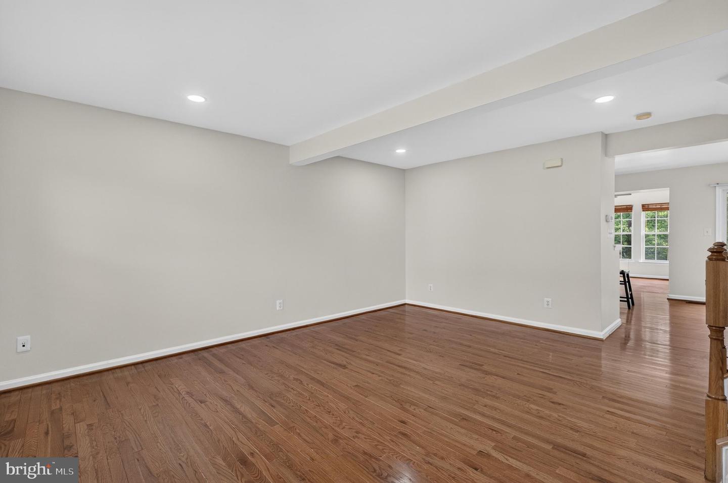 15044 Gaffney Cir Property Photo 5