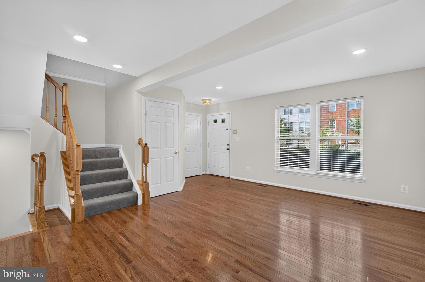 15044 Gaffney Cir Property Photo 7