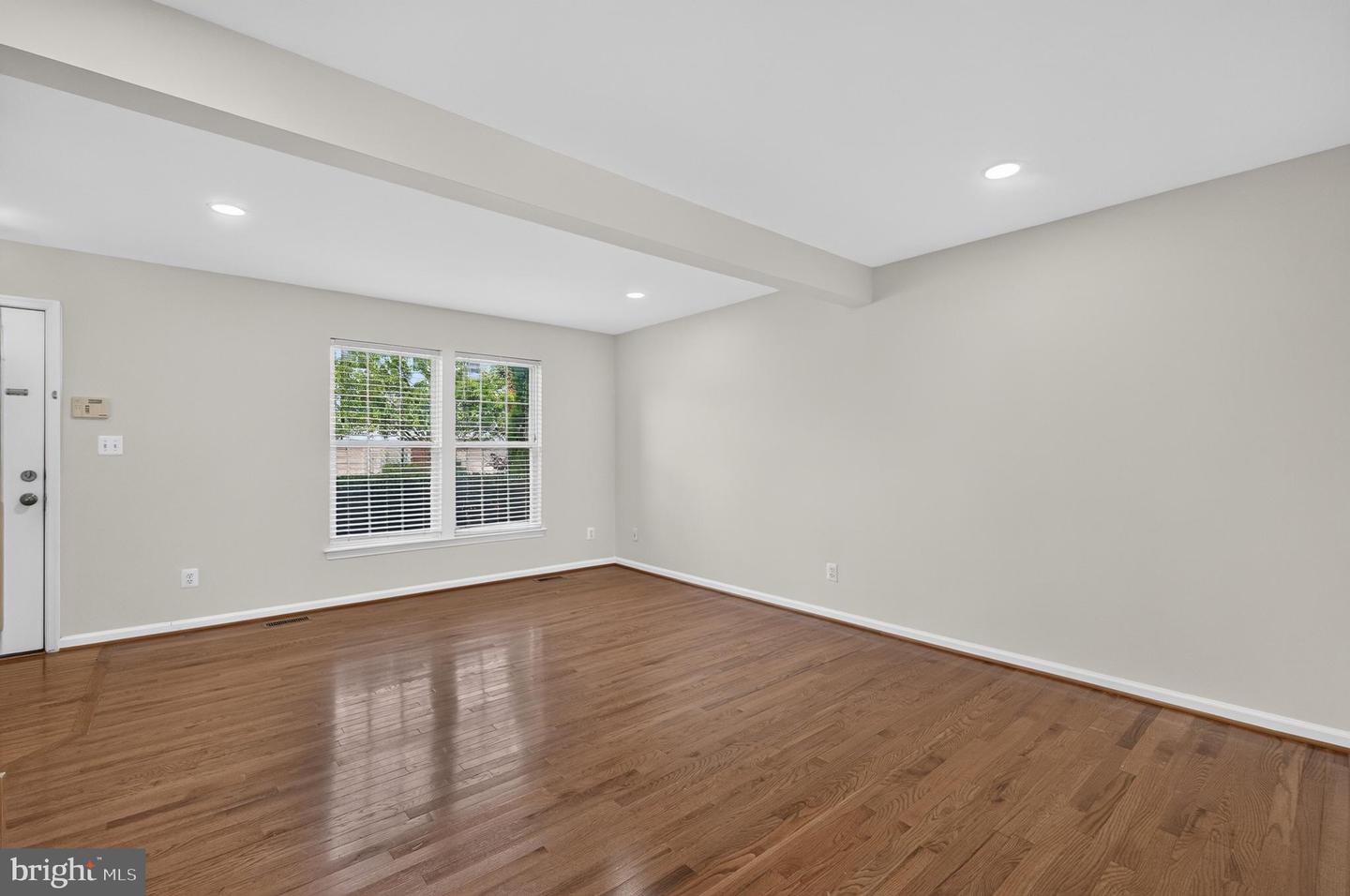 15044 Gaffney Cir Property Photo 8