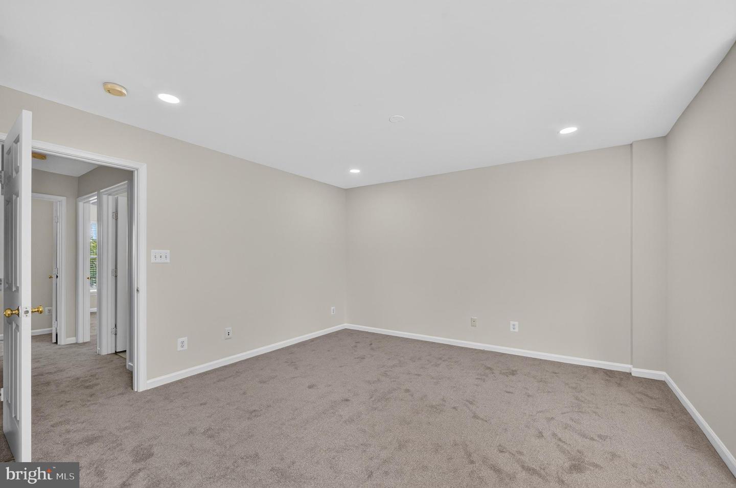15044 Gaffney Cir Property Photo 20