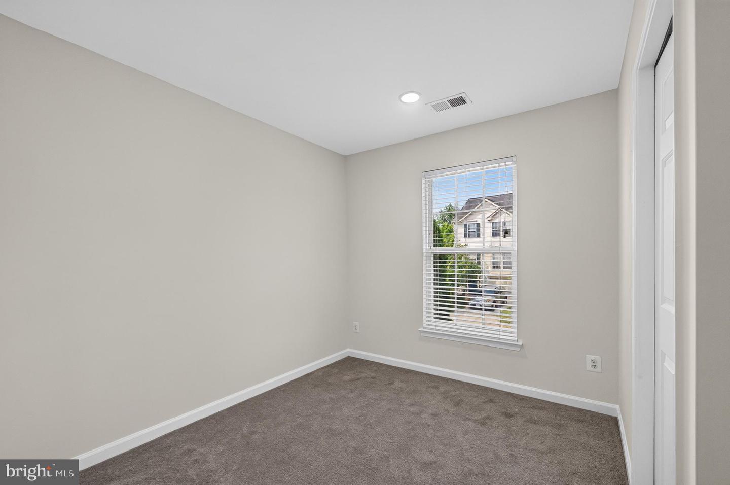 15044 Gaffney Cir Property Photo 28