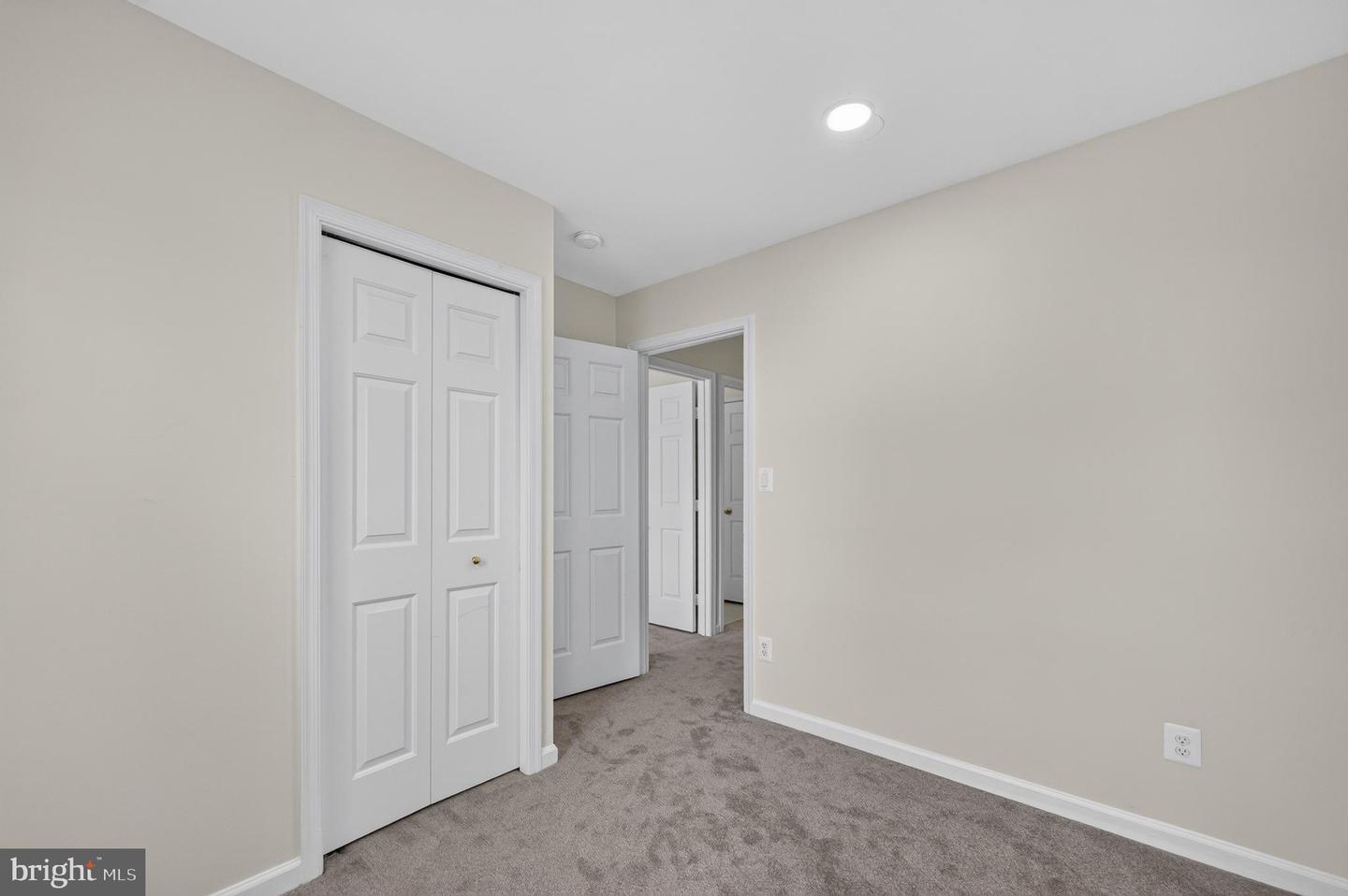 15044 Gaffney Cir Property Photo 29