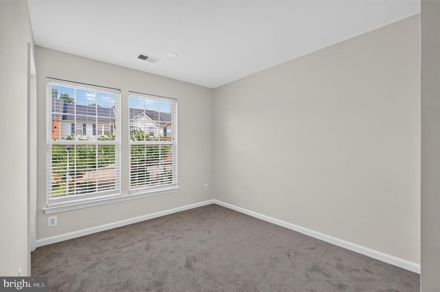 15044 Gaffney Cir Property Photo 30