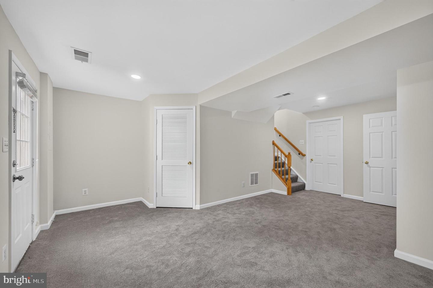 15044 Gaffney Cir Property Photo 34