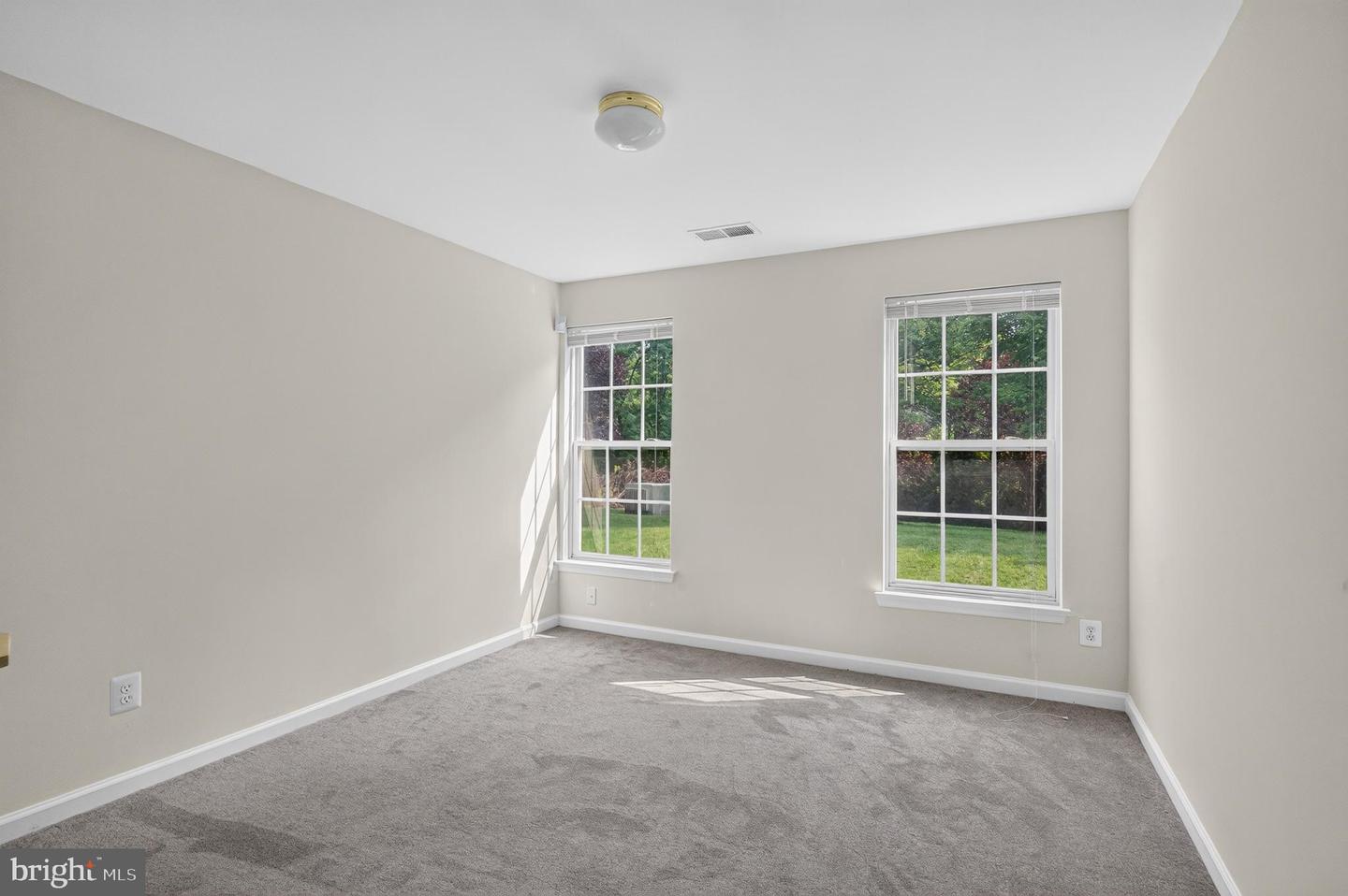 15044 Gaffney Cir Property Photo 36