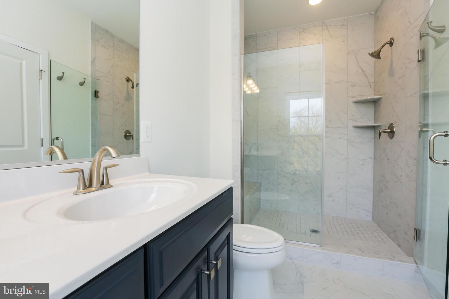6722 Upland Manor Drive Property Photo 18