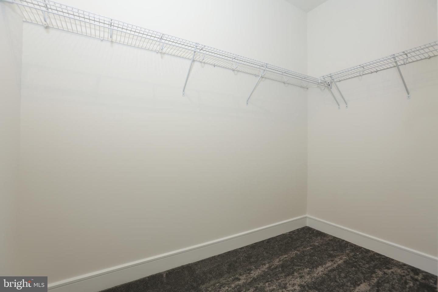 6722 Upland Manor Drive Property Photo 26