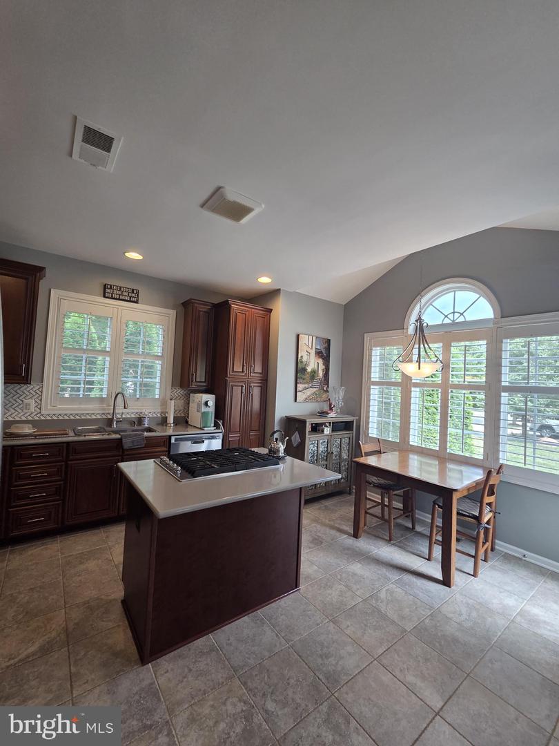 15487 Gossoms Store Ct Property Photo 12