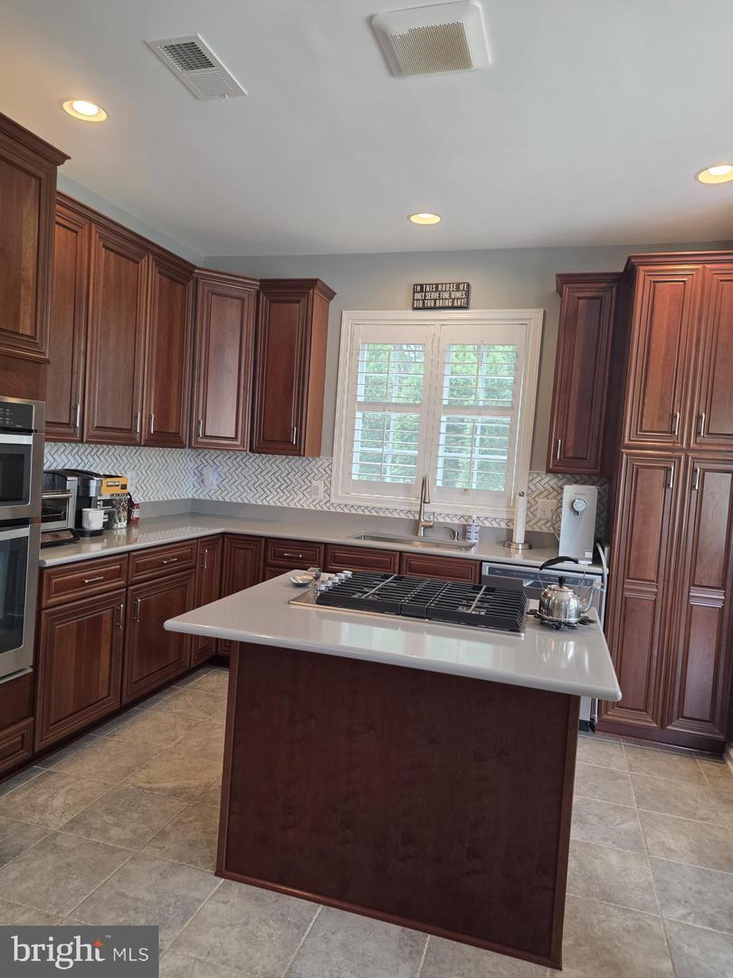 15487 Gossoms Store Ct Property Photo 13