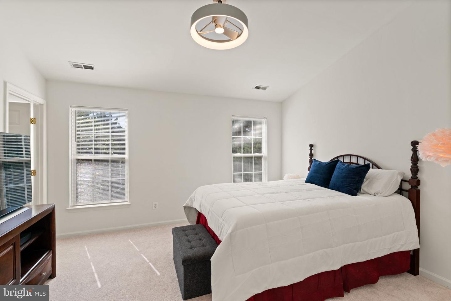 1275 Corbett Pl Property Photo 29
