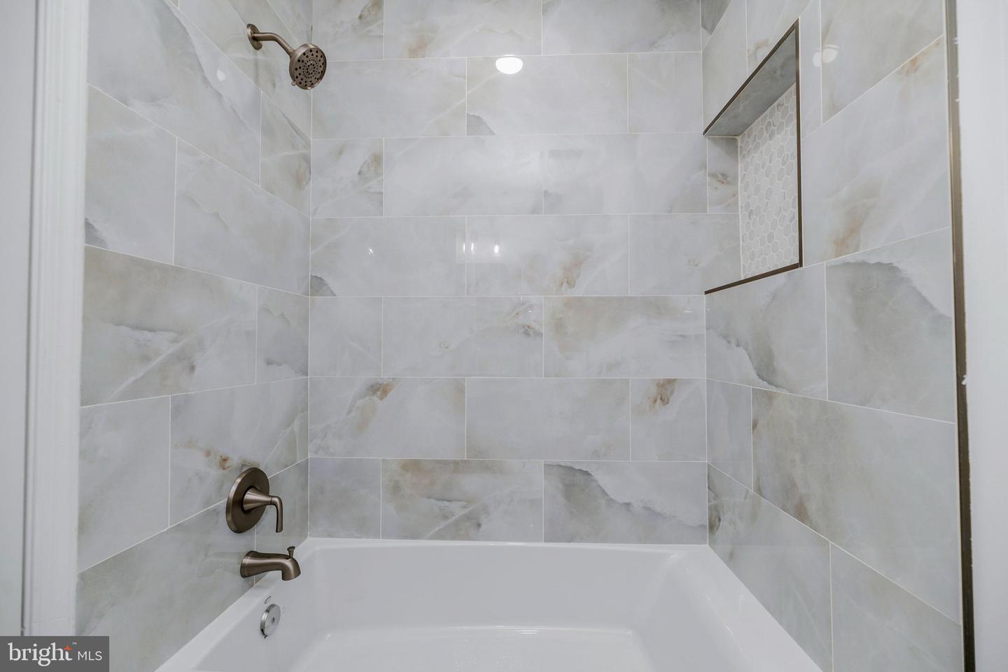12703 Lockleven Ln Property Photo 24