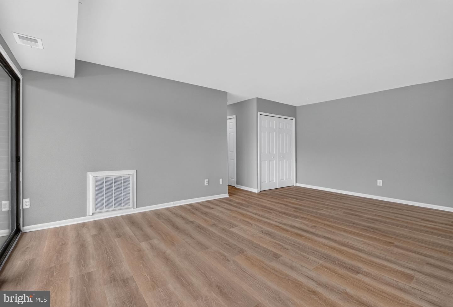 7589 Margate Ct #1c 103 Property Photo 15