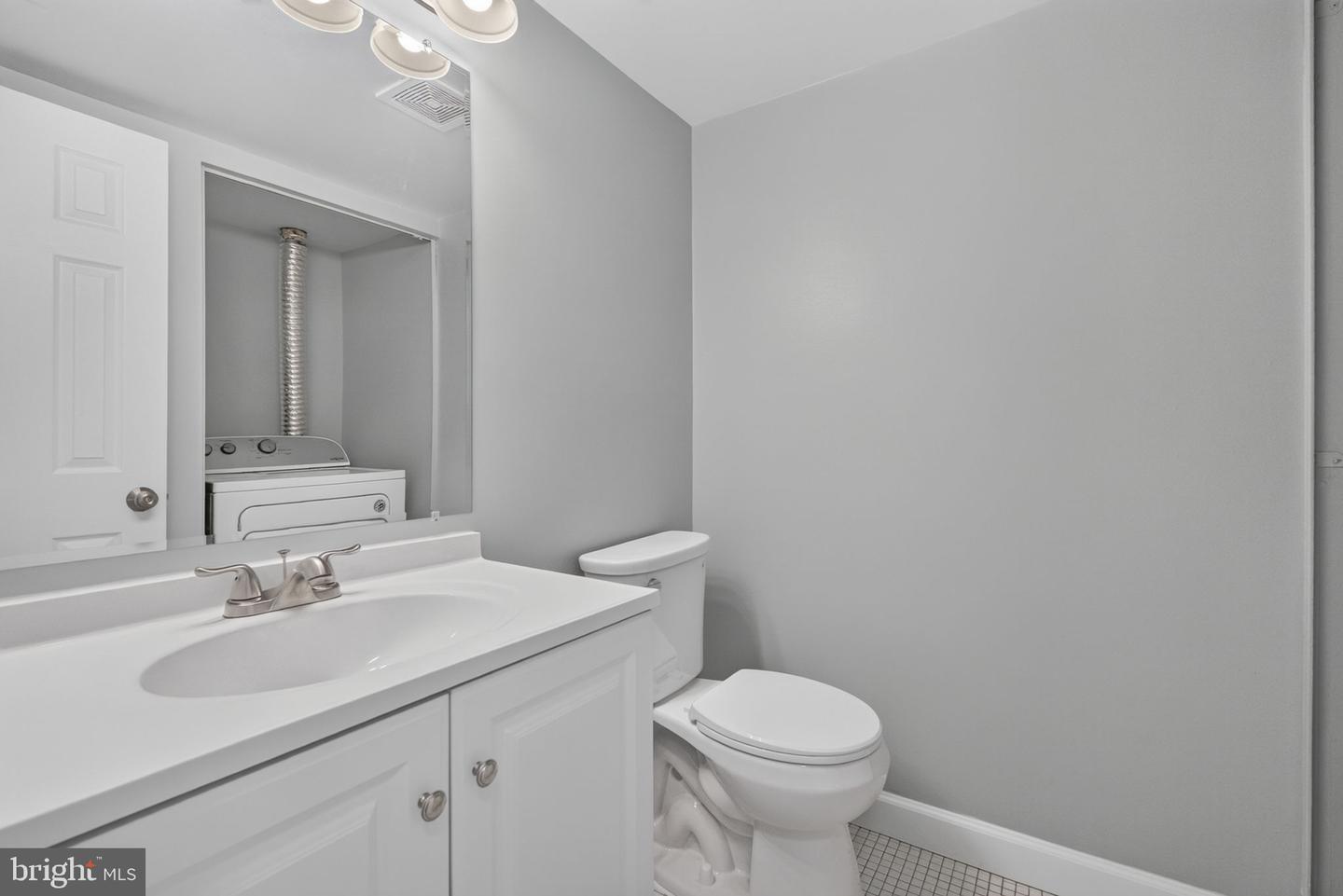 7589 Margate Ct #1c 103 Property Photo 21