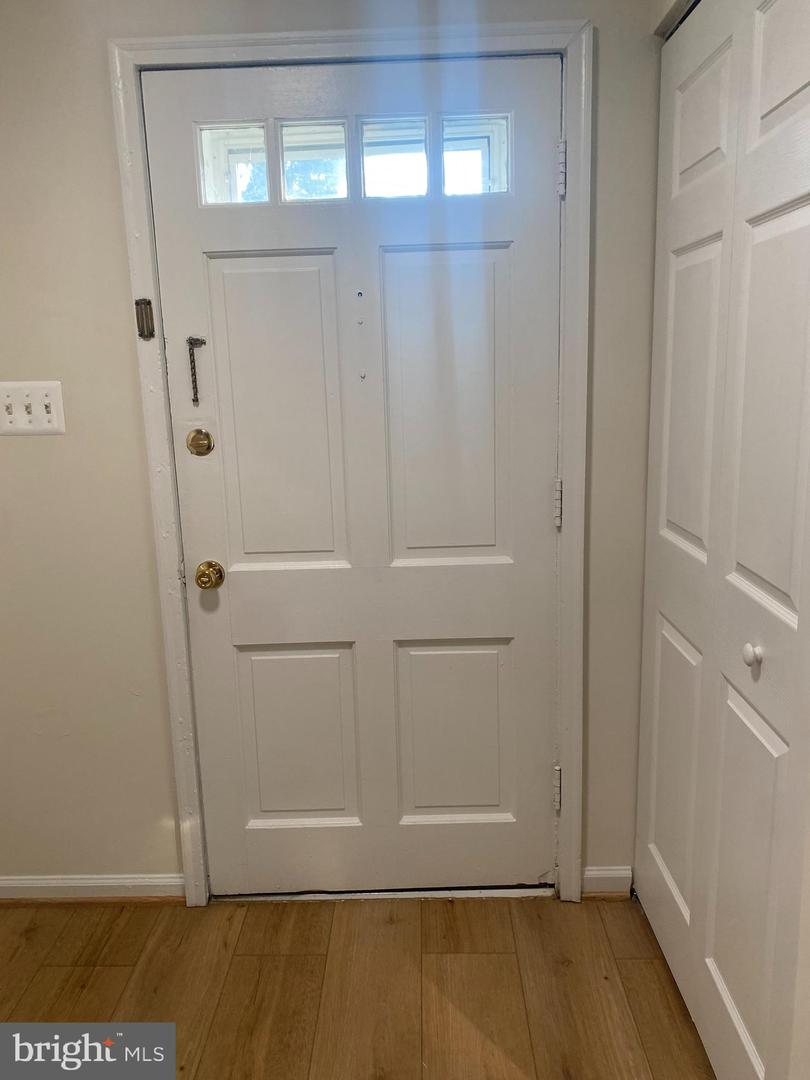 10175 Irongate Way Property Photo 2