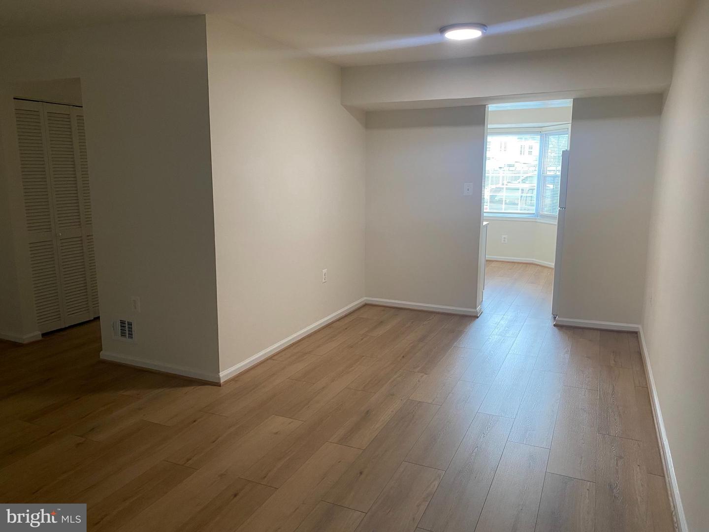10175 Irongate Way Property Photo 6