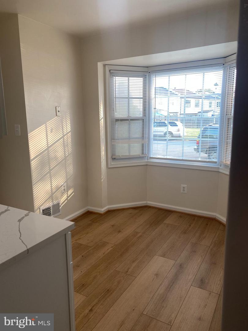 10175 Irongate Way Property Photo 10