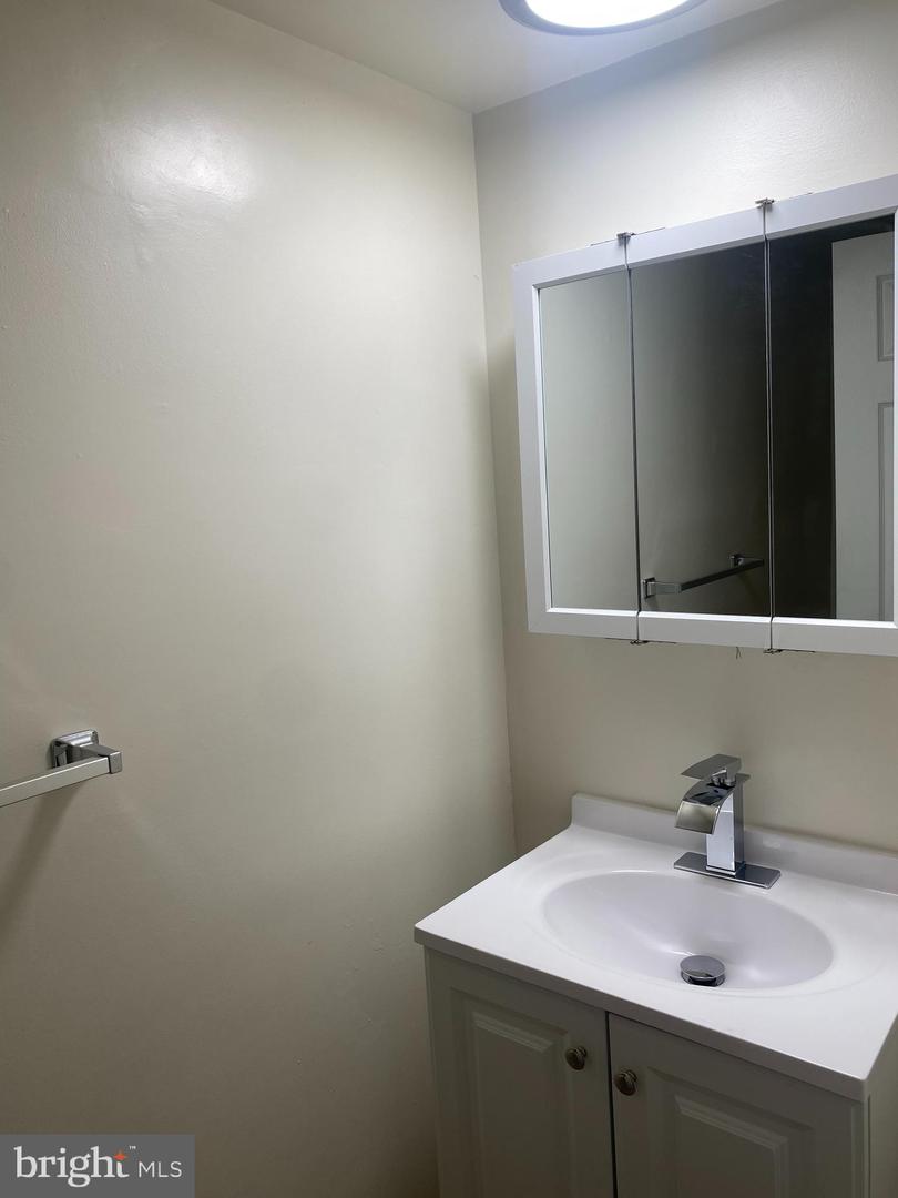10175 Irongate Way Property Photo 20