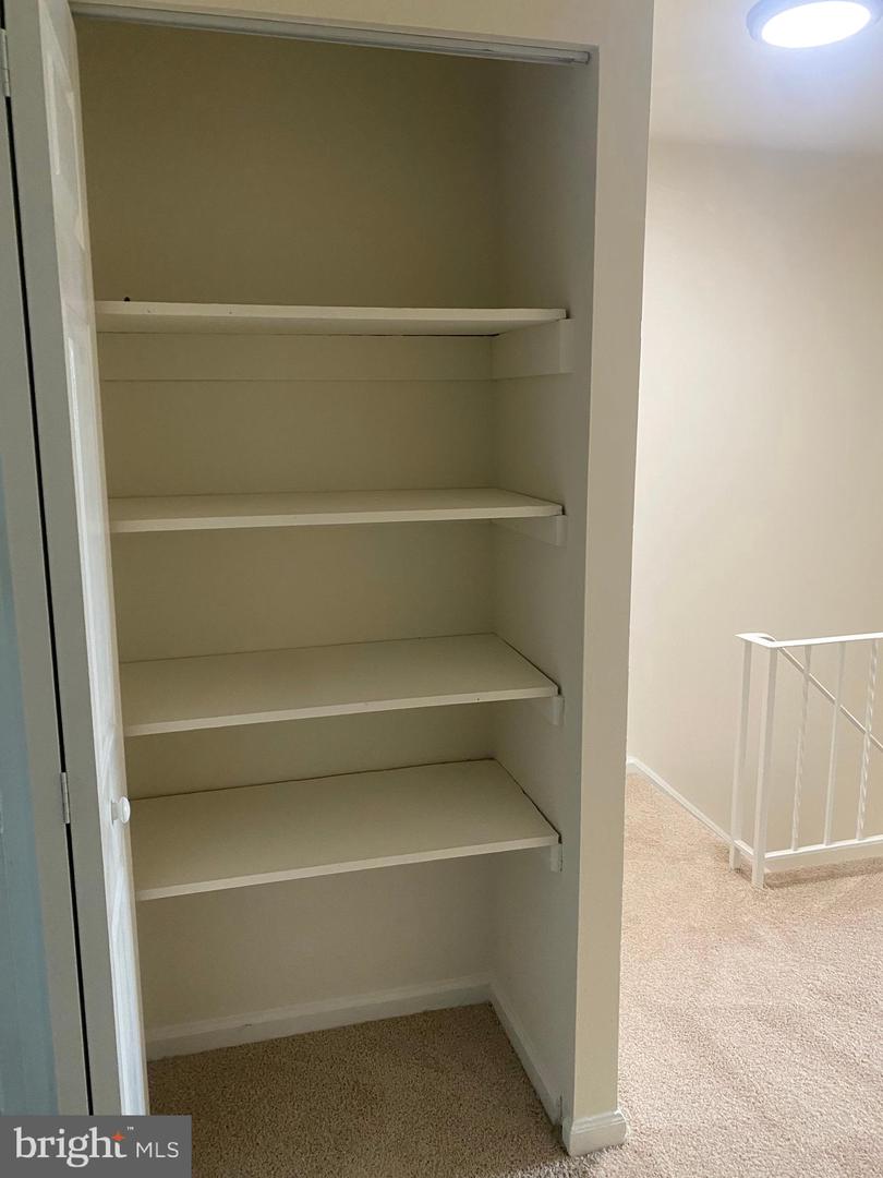10175 Irongate Way Property Photo 32