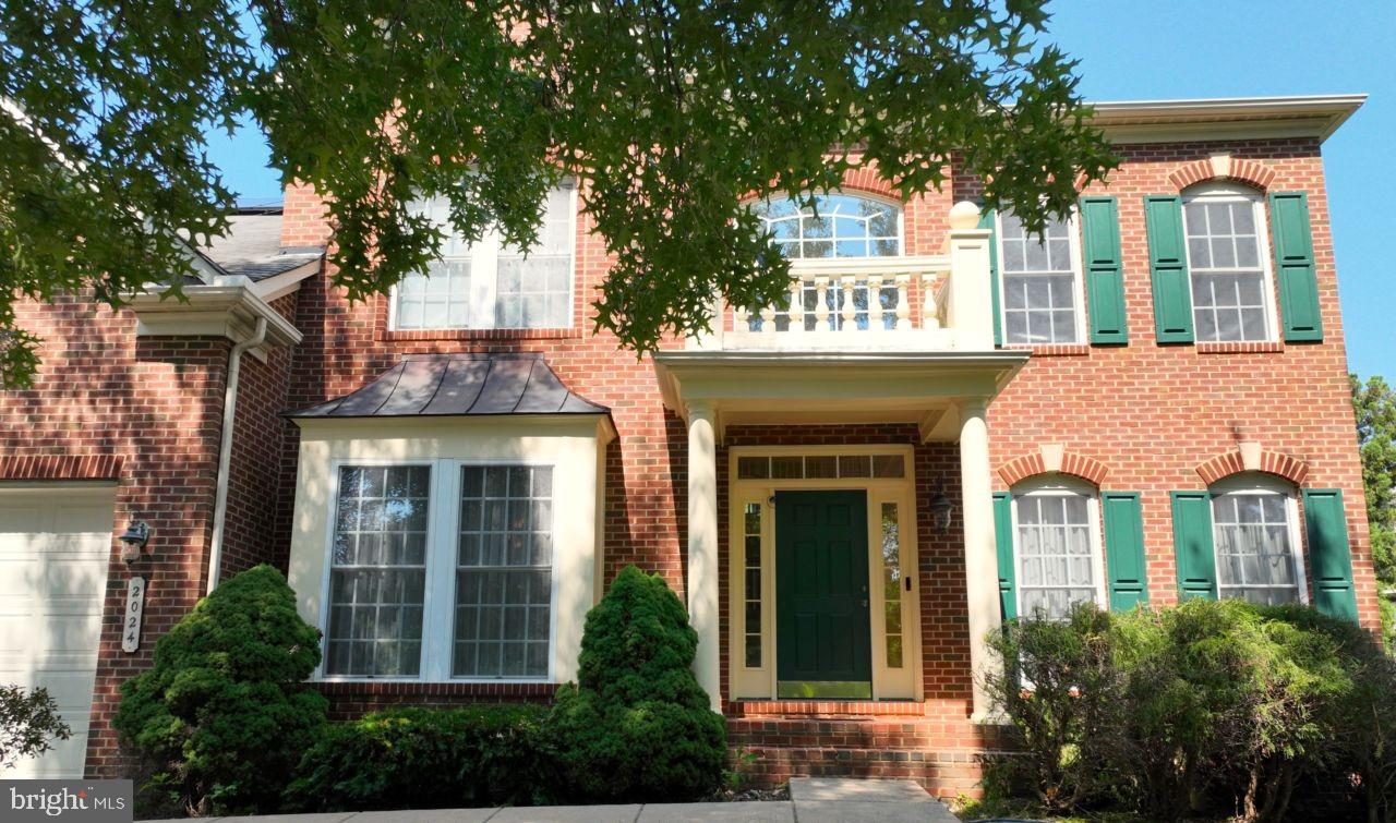 2024 Port Potomac Ave Property Photo 4