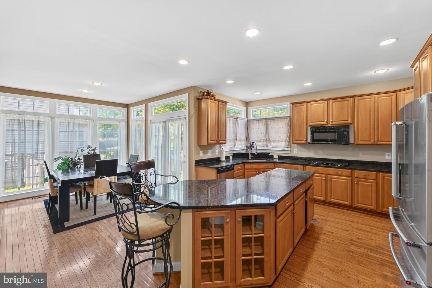 2024 Port Potomac Ave Property Photo 18