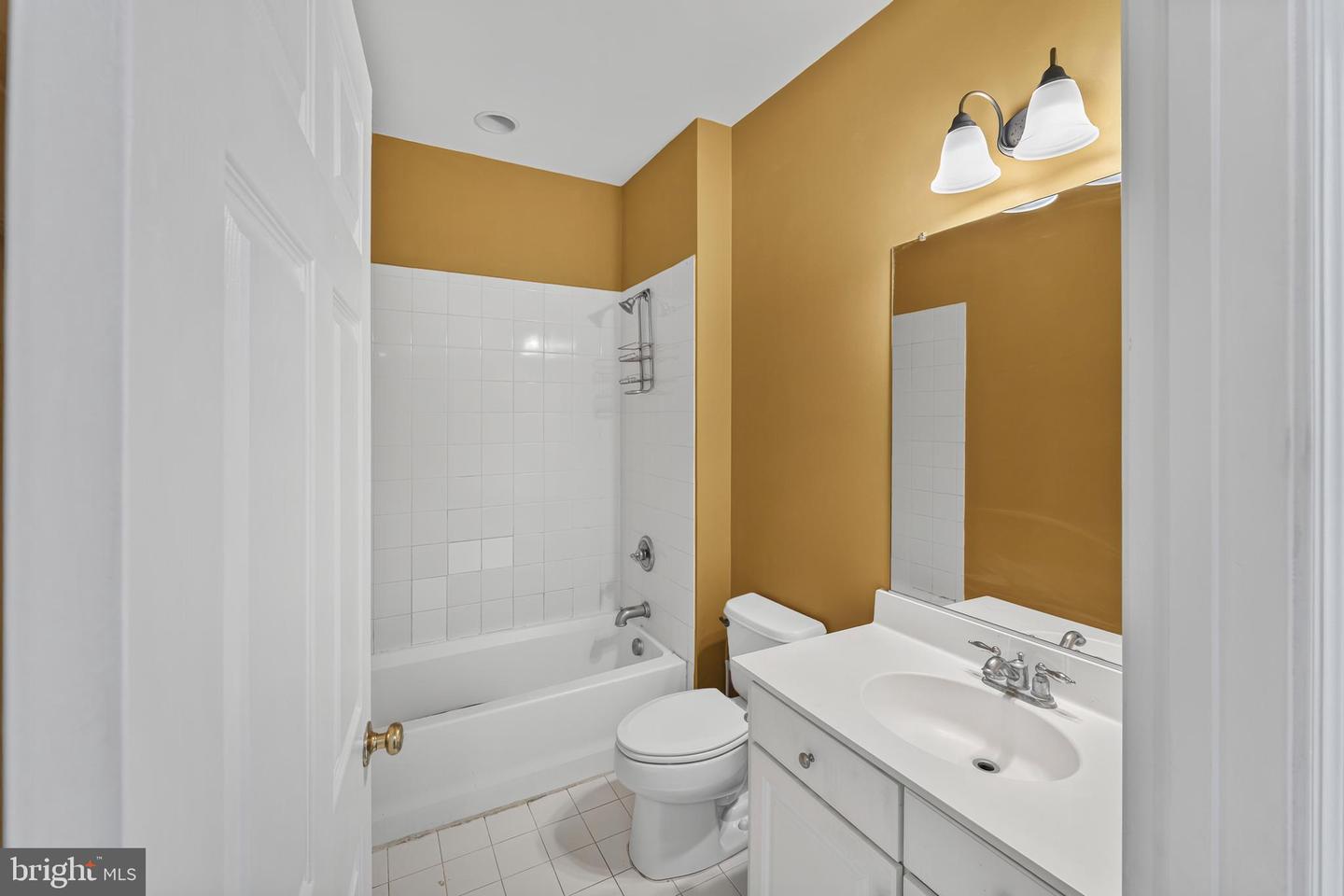 2024 Port Potomac Ave Property Photo 27