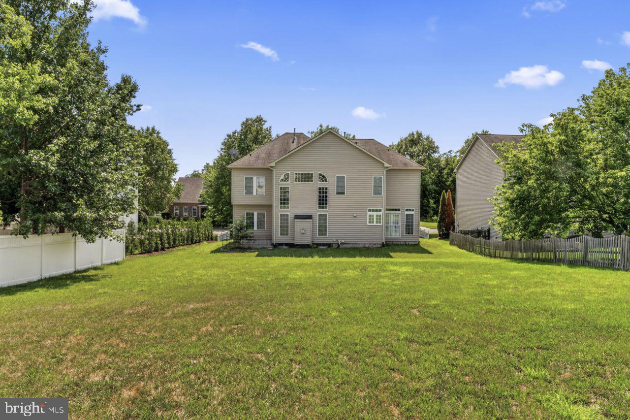2024 Port Potomac Ave Property Photo 40